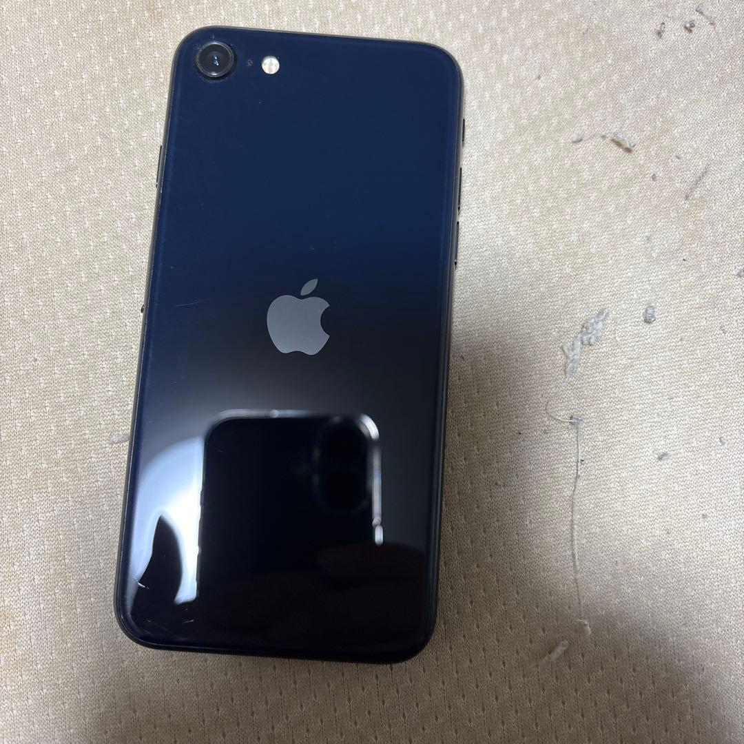 iPhone SE128G第3世代
