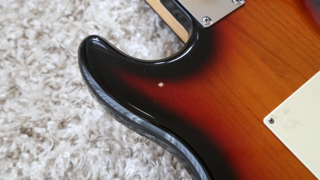 FERNANDES FG series ストラトタイプ　HSS サンバースト