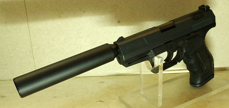 マルゼン Walther P99 BLOWBACK サイレンサー付きモデル