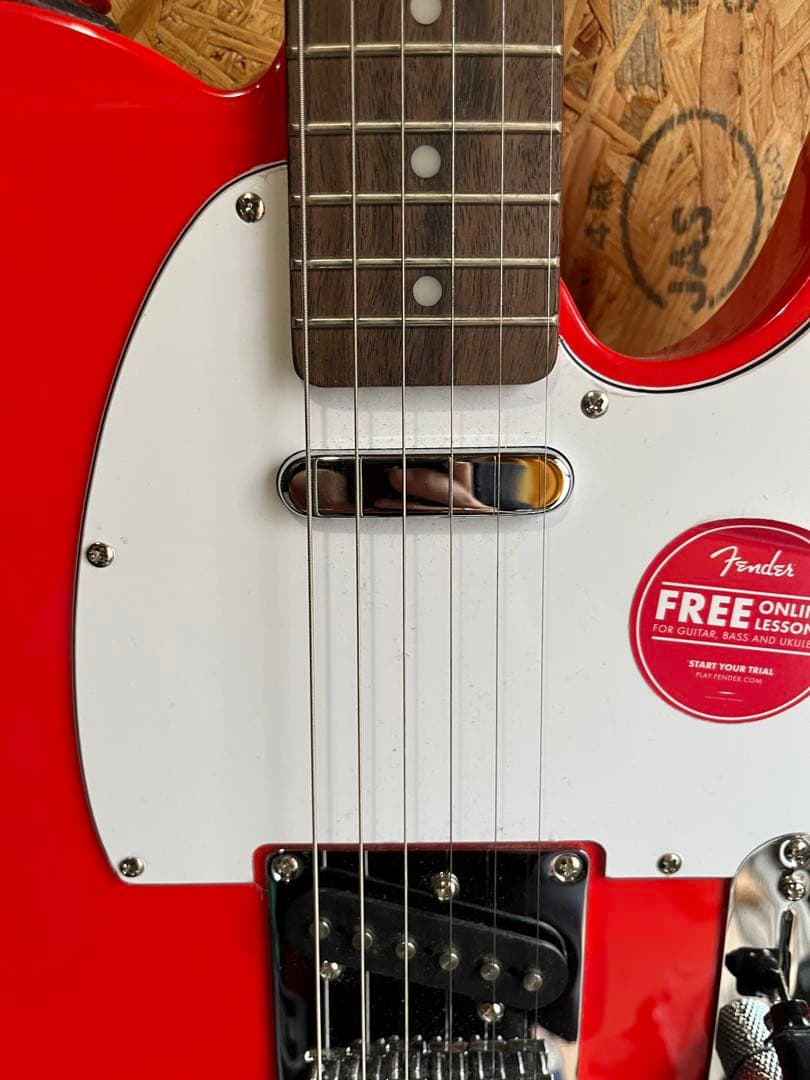 『美品』SQUIER BY FENDER Telecasterレースレッド