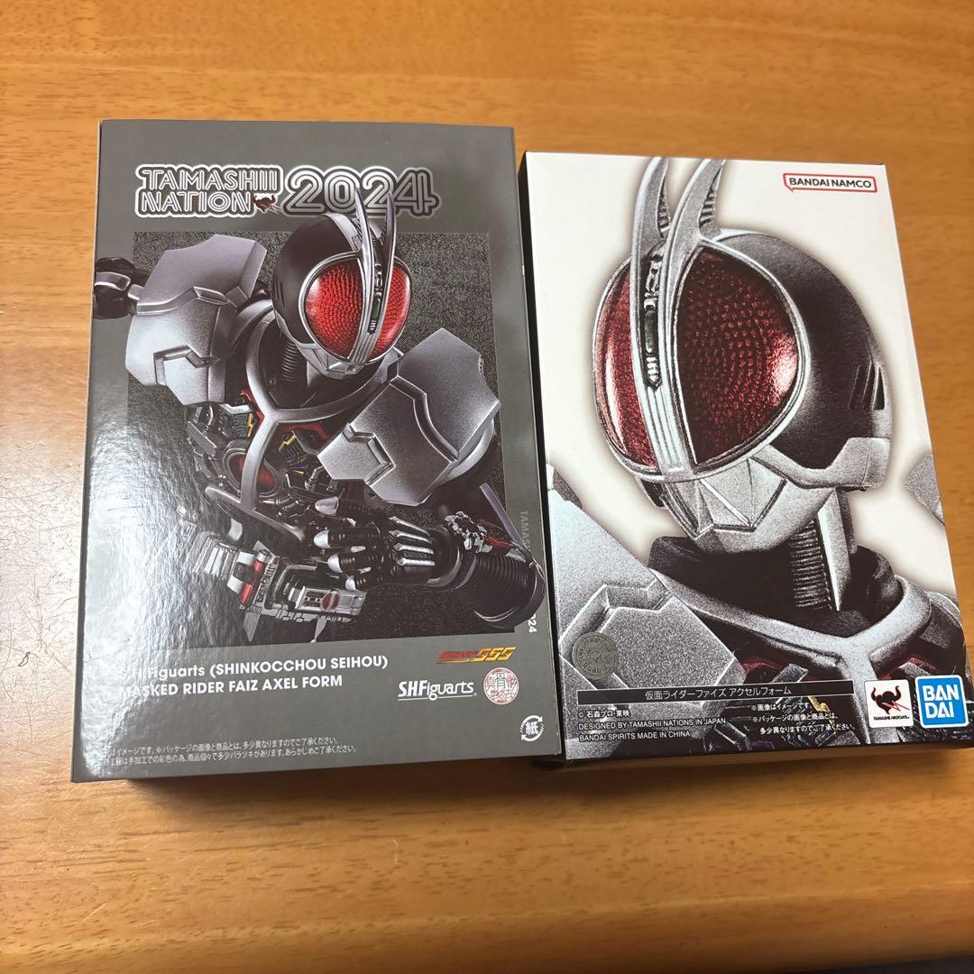 真骨彫製法　仮面ライダーファイズ アクセルフォーム