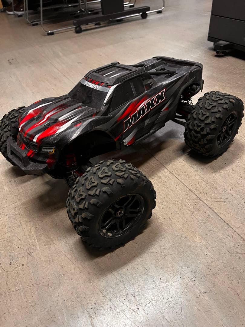 トラクサス　MAXX TRAXXS