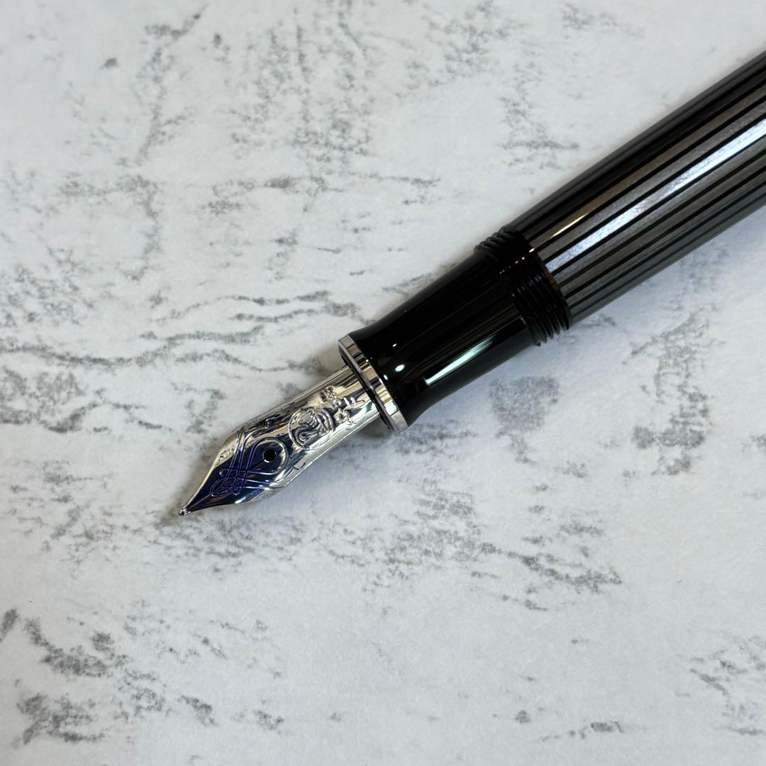 ペリカン スーベレーン M400 万年筆 ブラックストライプ F（細字）