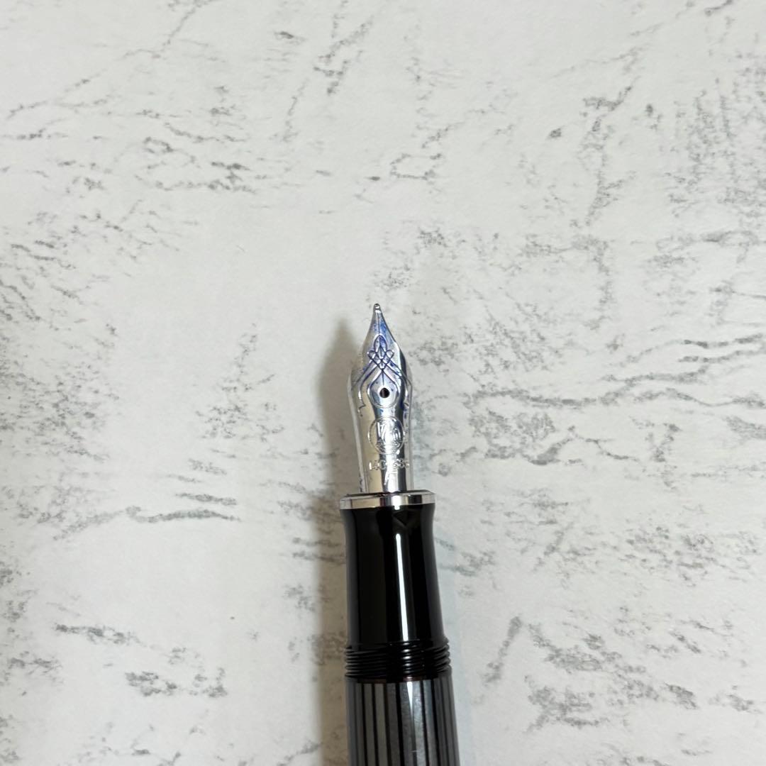 ペリカン スーベレーン M400 万年筆 ブラックストライプ F（細字）