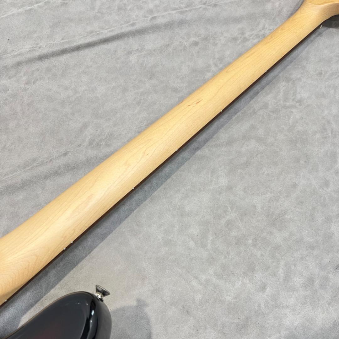 ベース Squier by Fender Affinity Jazz Bass