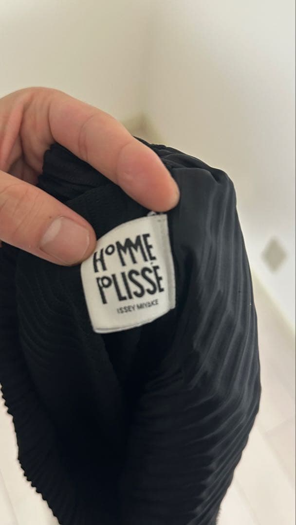 イッセイミヤケ パンツ 3