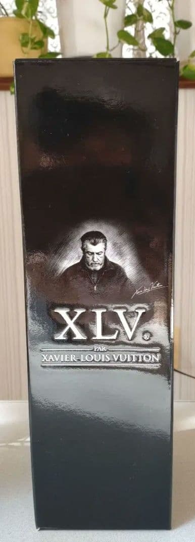 XLV Champagne シャンパン　お値引きします