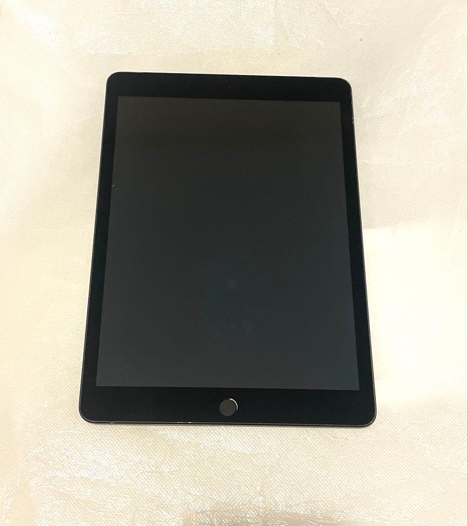 iPad第9世代 スペースグレー 64GB SIMフリー　10.2インチ