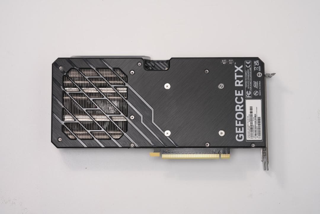 グラフィックボード・グラボ・ビデオカード GAINWARD RTX4070 GHOST