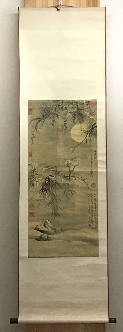 K茶道具　掛軸　「梅花の図」(五清図)印刷？　作者不明　配送用桐箱　S179KJ