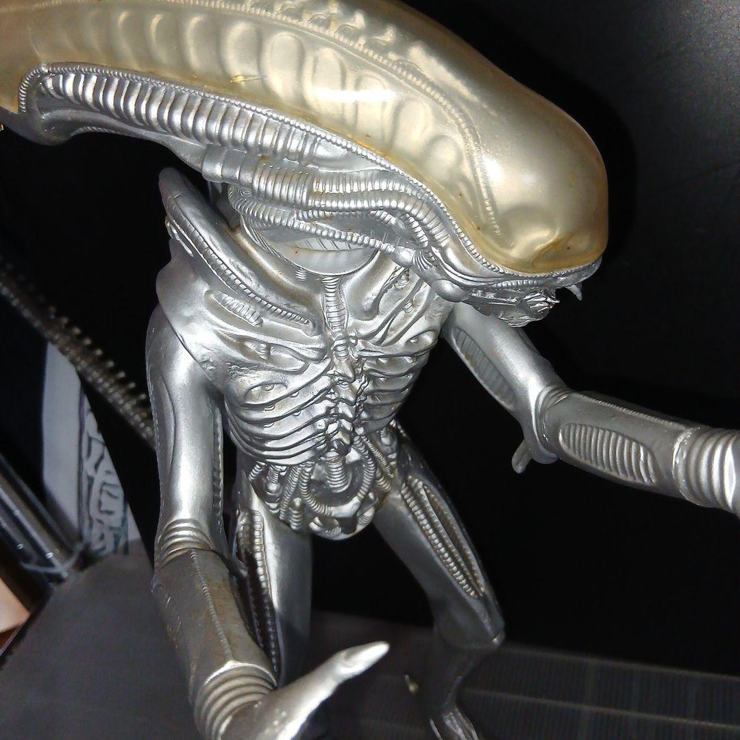 エイリアンフィギュア 可動式 シルバー 約30cm