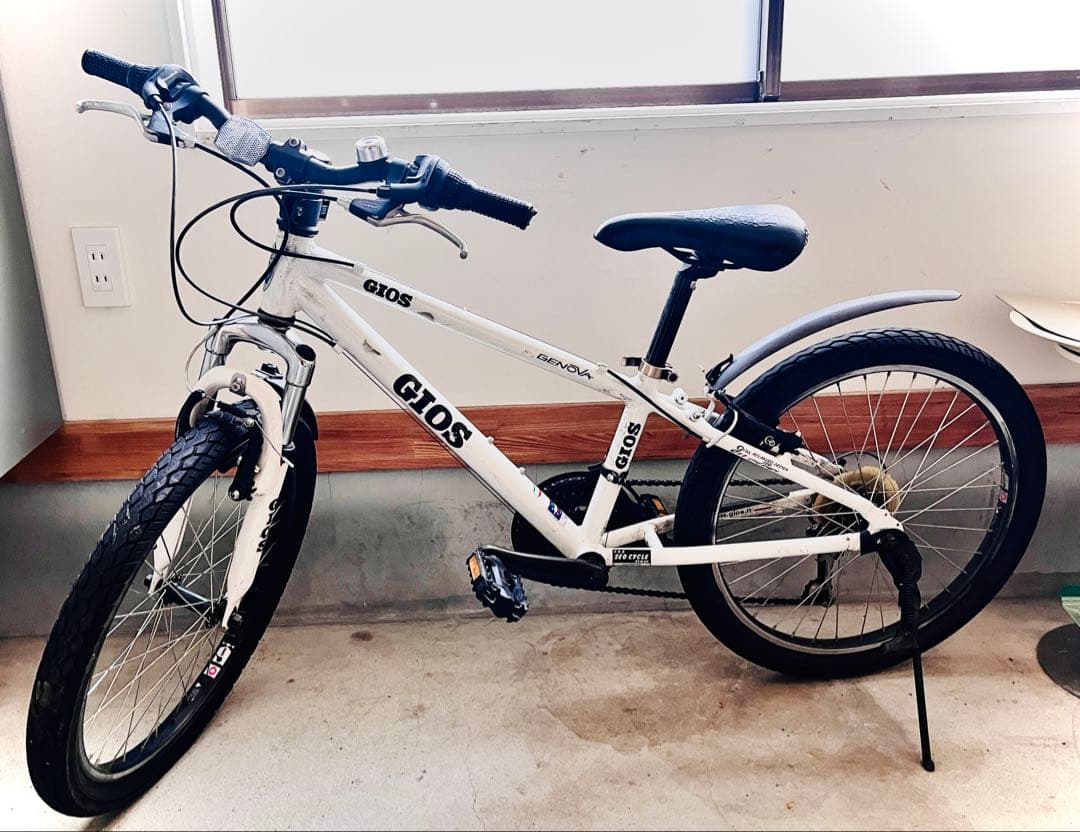 キズあり安値出品&直接引渡限定　GIOS 22インチ キッズサイクル