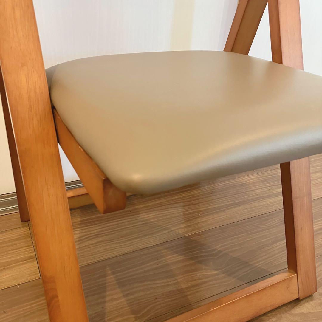 【美品】フォールディングチェア　木製　2 脚セット折りたたみ椅子