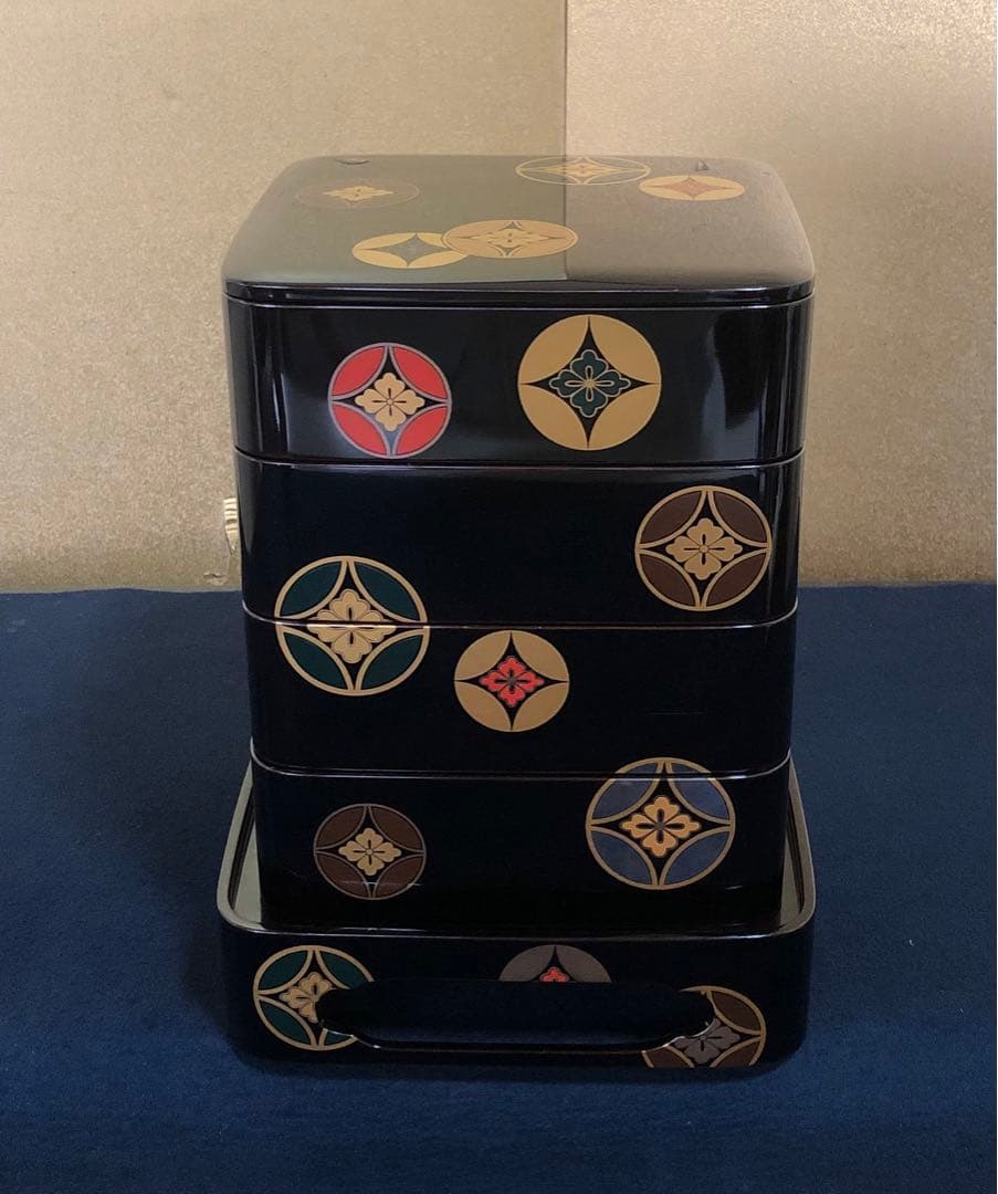 《レ》黒塗 七宝蒔絵 四段重 重台付 平安光村造 共箱 251201お2