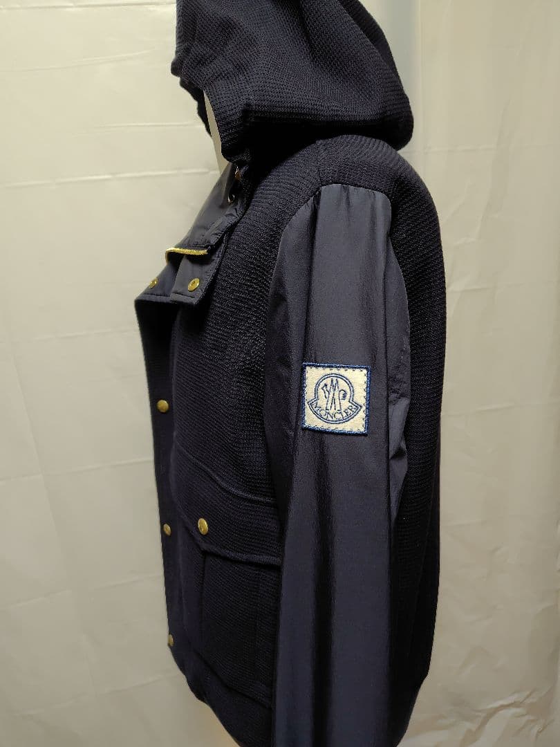 MONCLER GAMME BLEU パーカー