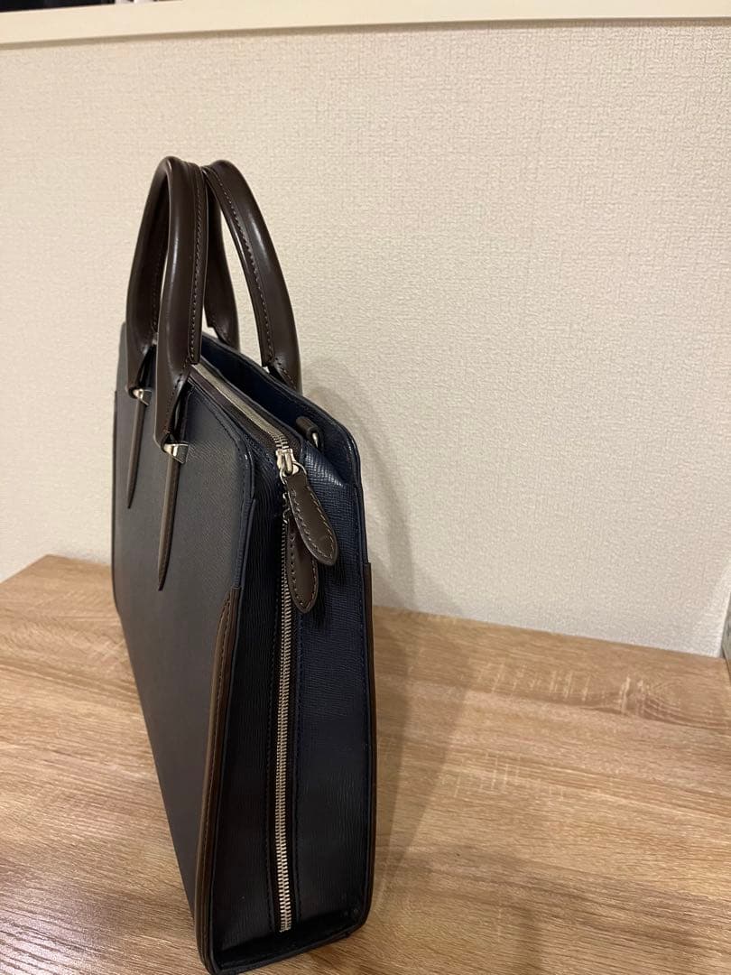 臣*様 TAKEO KIKUCHI ネイビー ビジネスバッグ