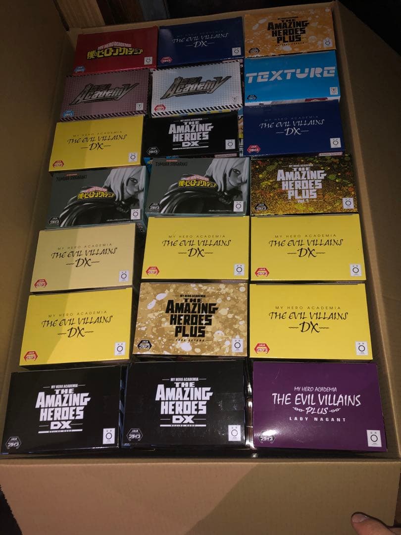 ヒロアカ　フィギュア　エンデヴァー　トガヒミコ　轟　爆轟　荼毘　ねじれ　63個