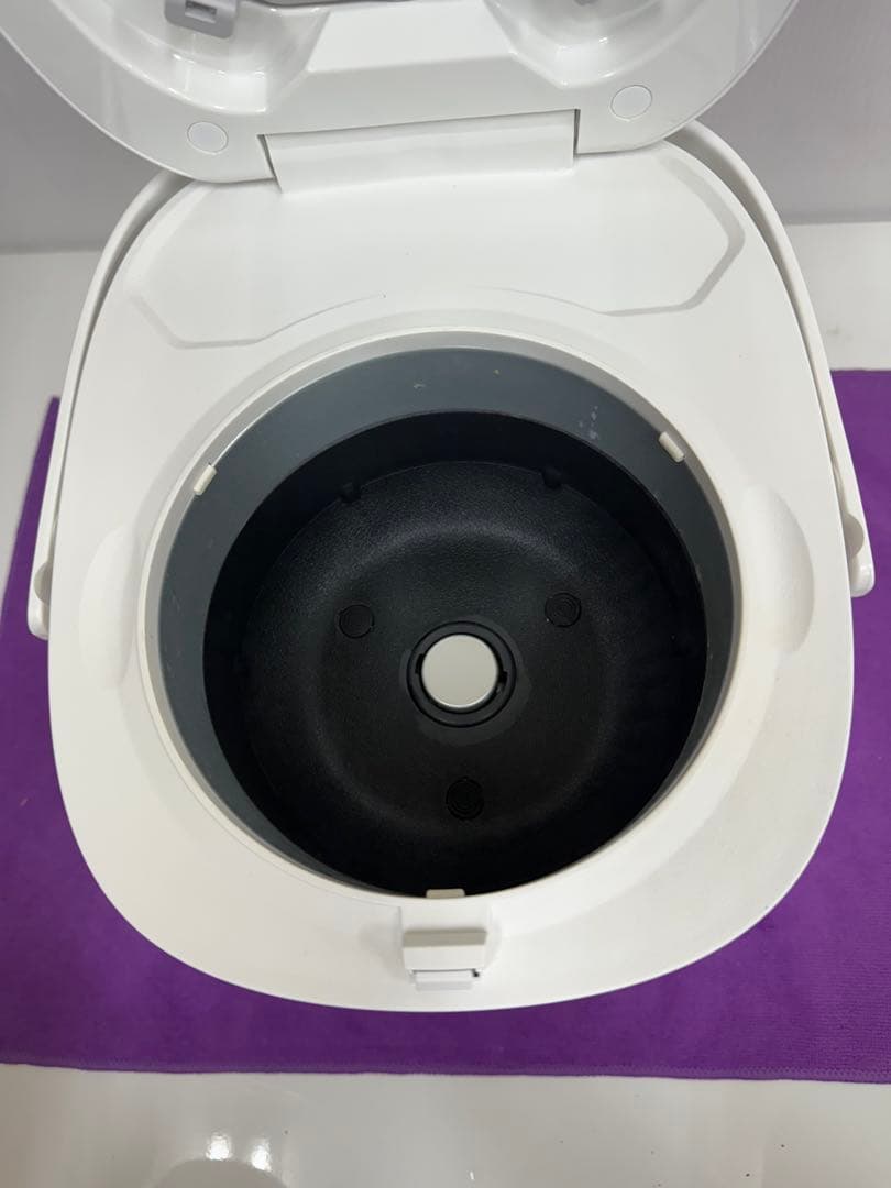 【動作確認済Panasonic IHジャー炊飯器 SR-KT060 2025年製