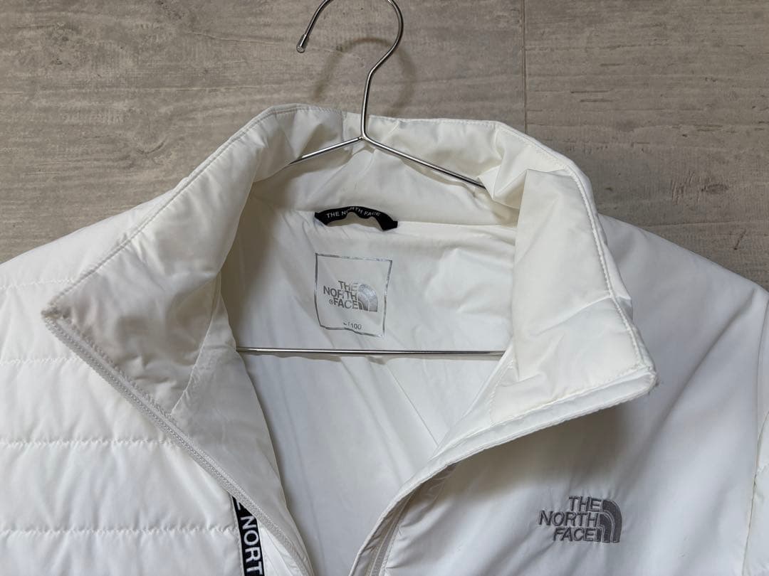 ノースフェイス 中綿 ジャケット Lサイズ ホワイト 軽量 ユニセック スポーツ