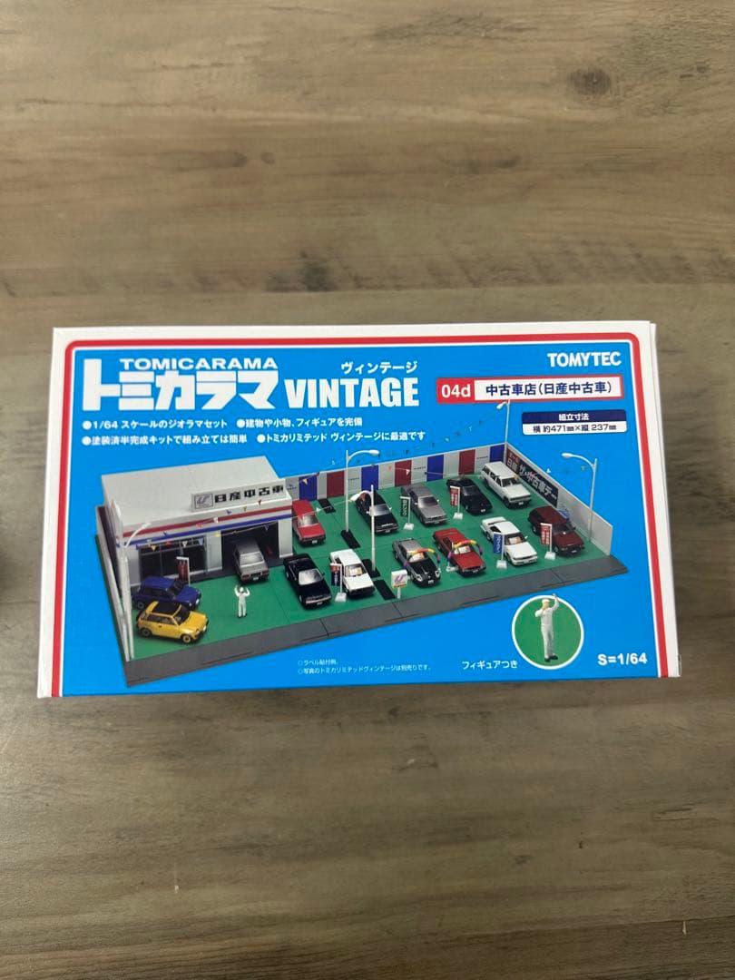 新品未使用！トミカラマ VINTAGE 04d 中古車店 1/64