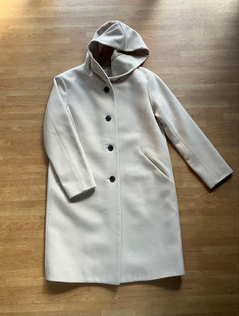 BEIGE ベイジ フード付きコート　白 アイボリー　日本製