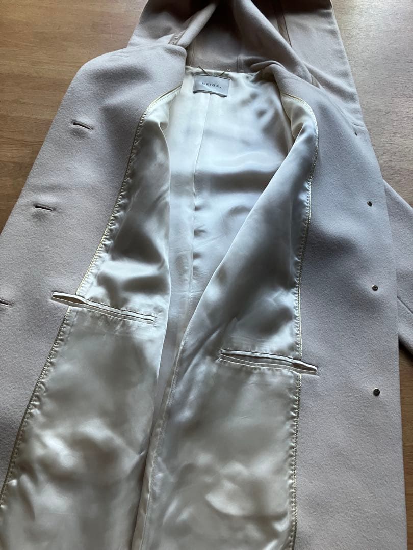 BEIGE ベイジ フード付きコート　白 アイボリー　日本製