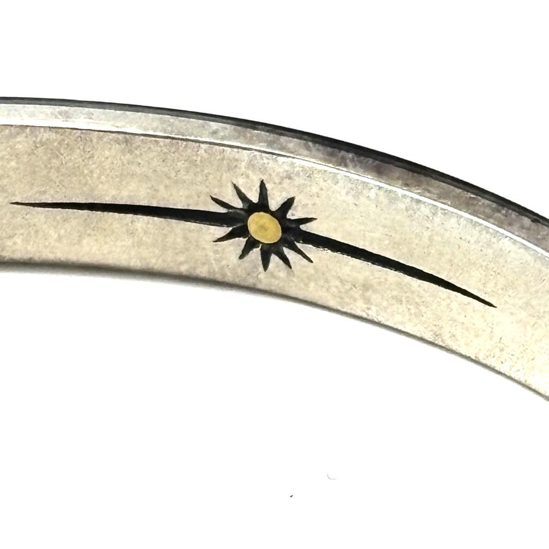 新品未使用 サード シルバーアクセサリー 外アラベスク 内側サンシンボルバングル