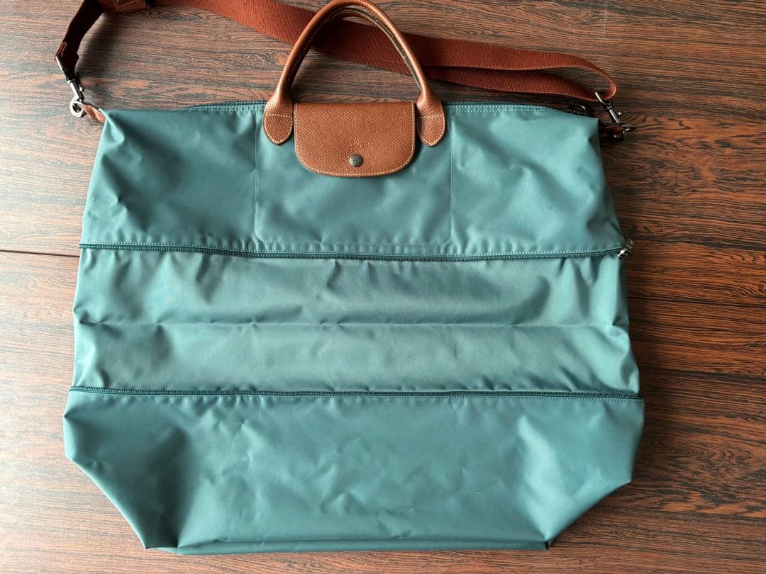LONGCHAMP グリーントラベルバッグ