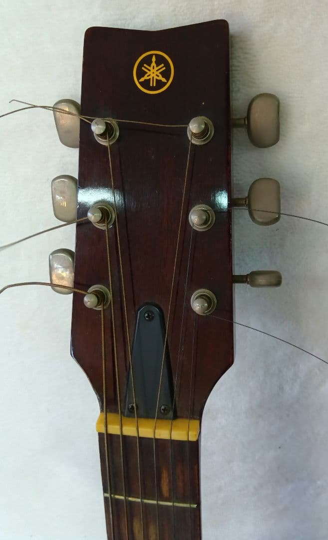 ヤマハ　アコースティックギター　FG-120F YAMAHA　黒ラベル　カバー付