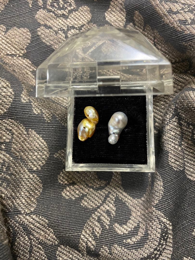 SALE❣️ 南洋真珠　白蝶貝ケシパールイヤリングまたはピアス加工付き