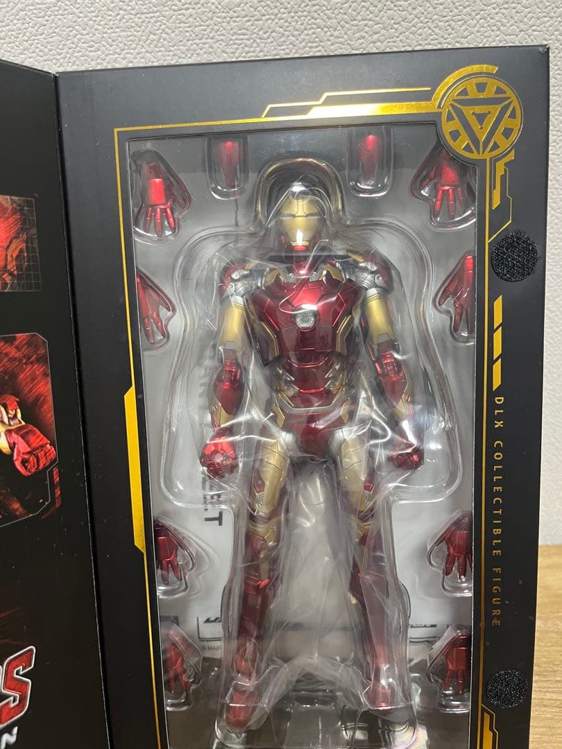 ハ*レ様 アイアンマン マーク43 フィギュア　DLX threezero　1/