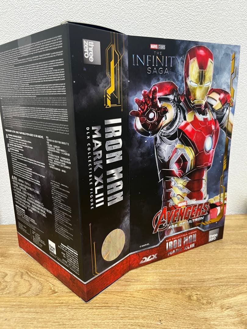 ハ*レ様 アイアンマン マーク43 フィギュア　DLX threezero　1/