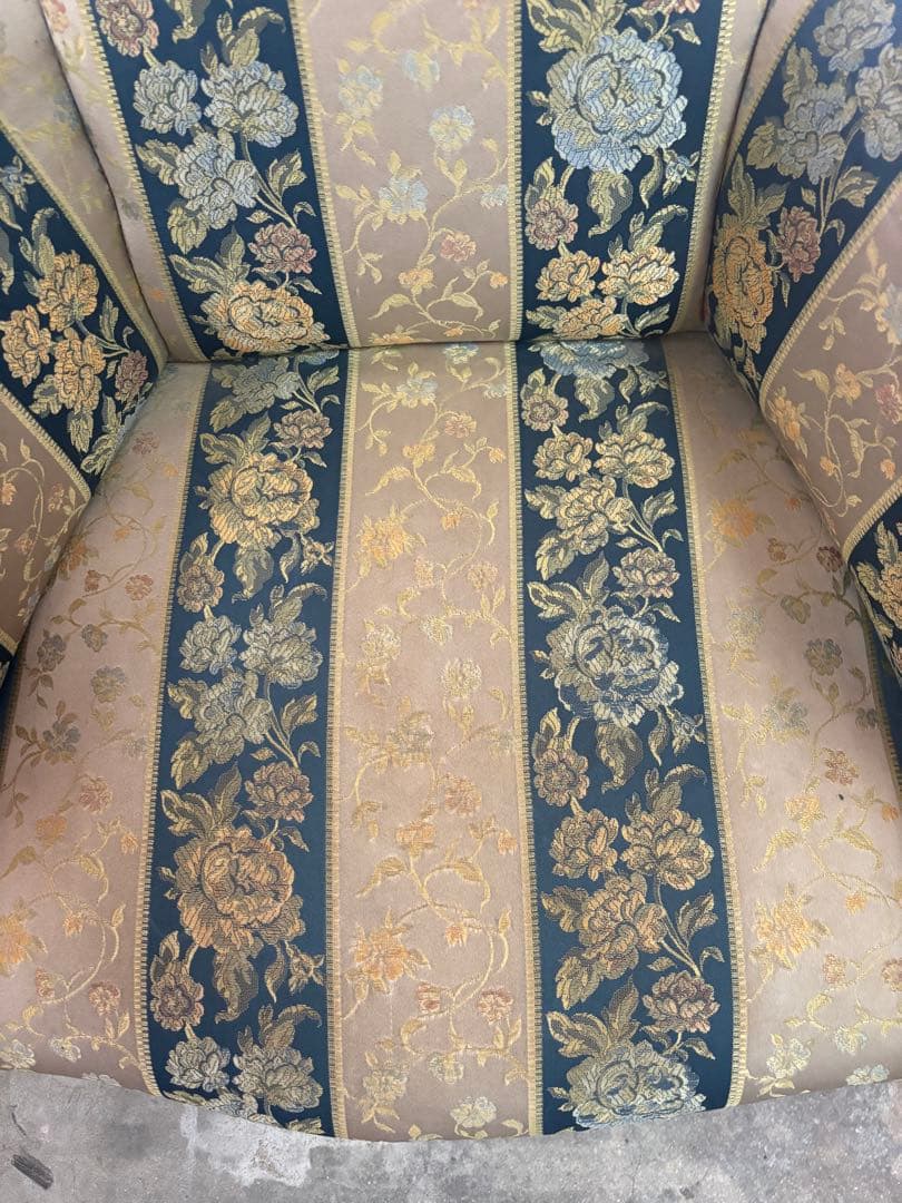 【オシャレ花柄刺繍‼️】アンティークチェア 椅子 猫脚