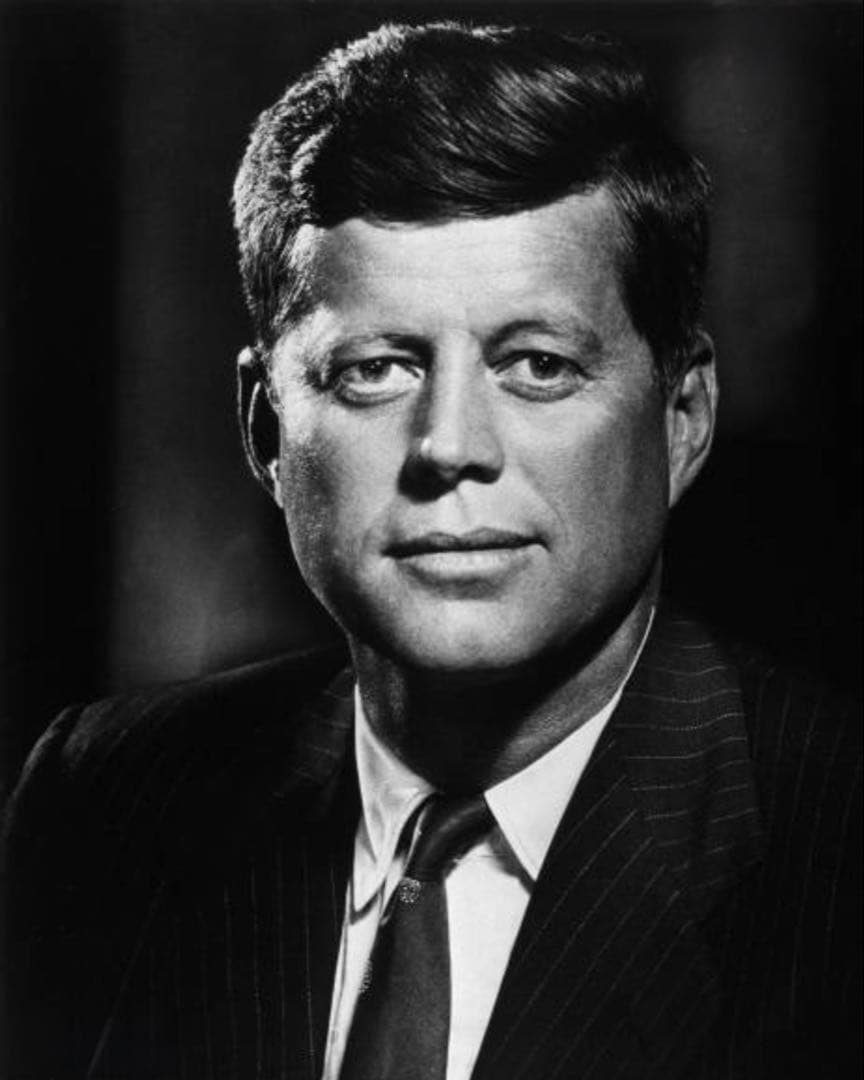 1964年シャルージャ首長国ジョン・F・ケネディ5ルピー大型記念銀貨PCGS認証