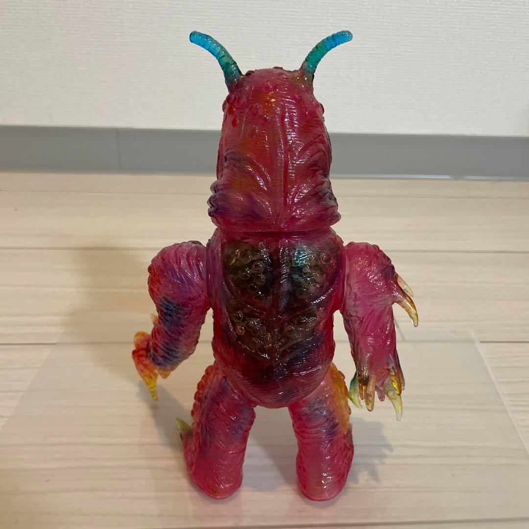 スカルヘッドバット　マーミット　ソフビ　クリア　内臓　蓄光