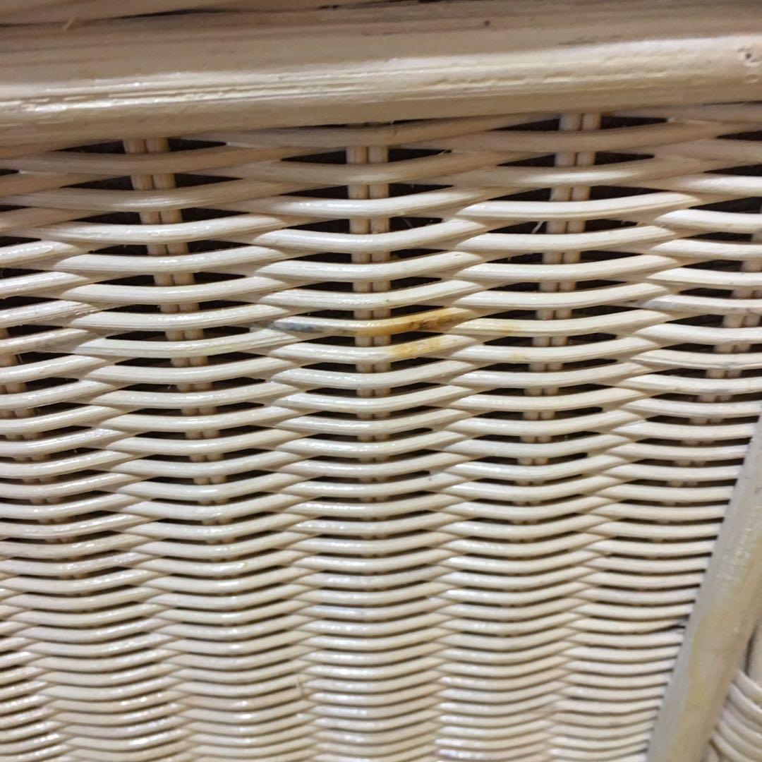 ヴィンテージ　ホワイトラタン 4段チェスト☆