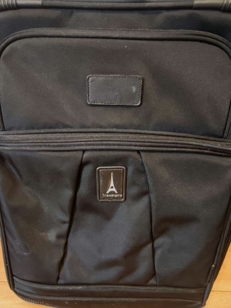 Travelpro Crew5 Expandable　キャリーバッグ