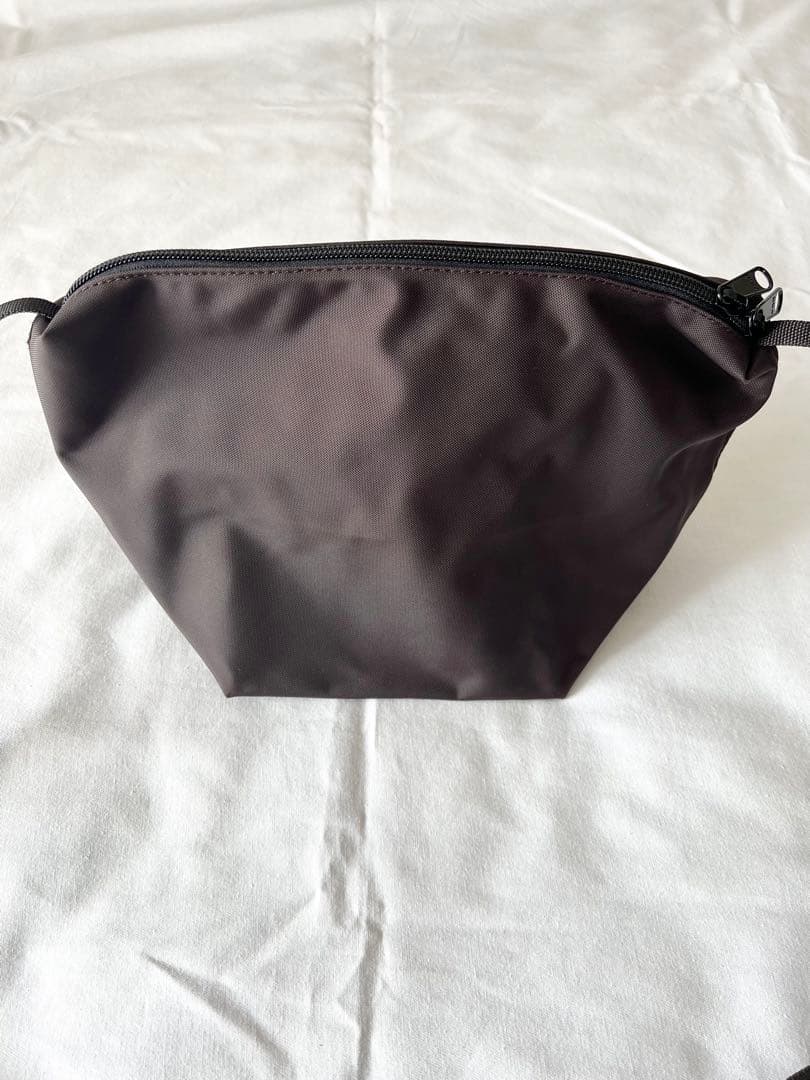 エルベシャプリエ ビッグポシェット　ブラウン