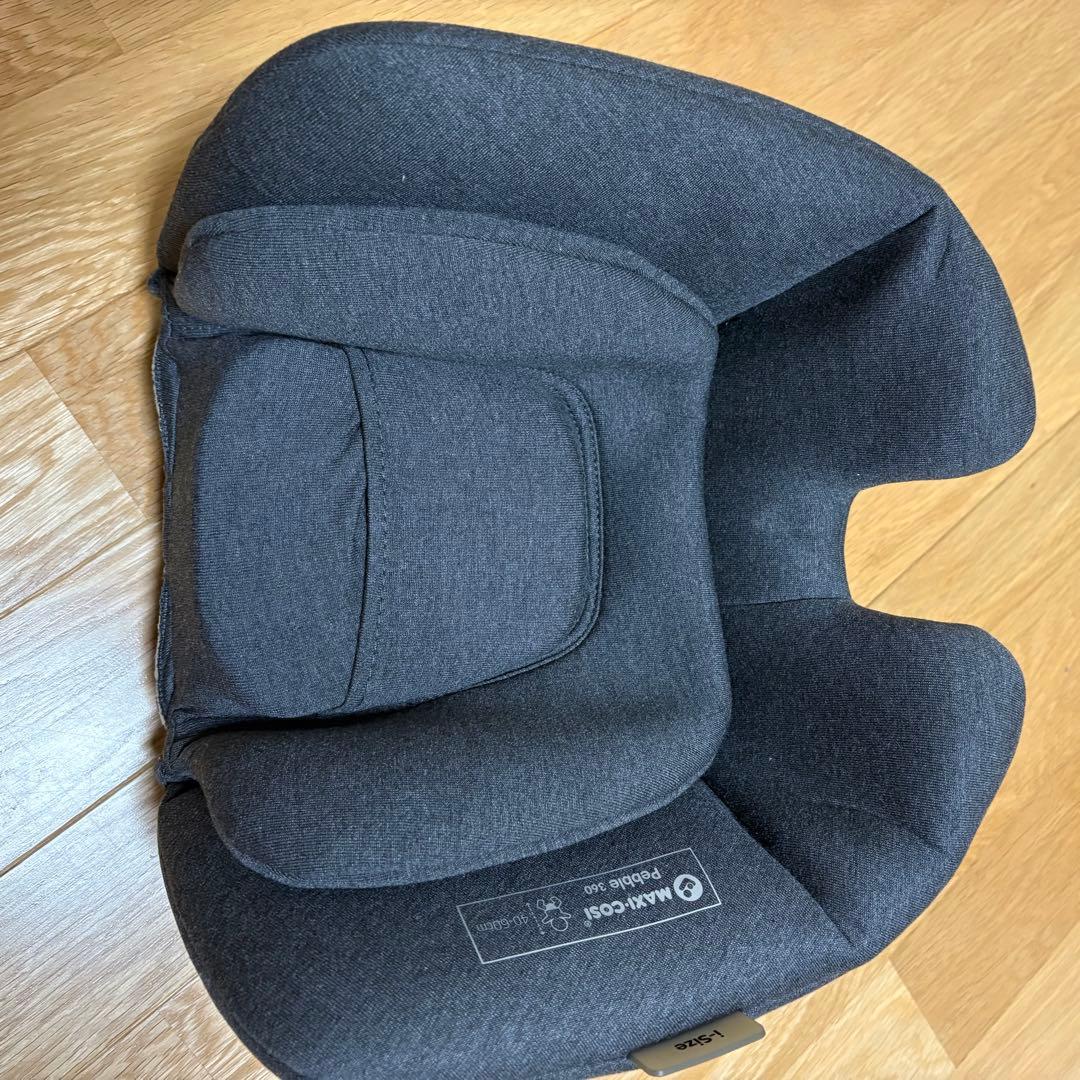 maxi-cosi Pebble360 エッセンシャルブラック　チャイルドシート