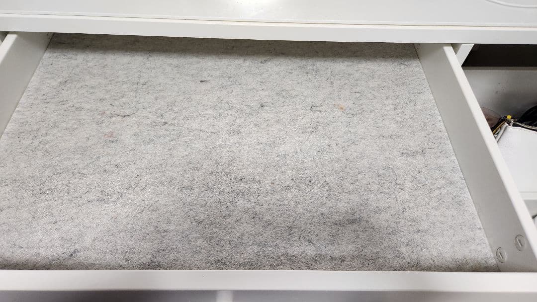 ドレッサー　IKEA　スィブデ