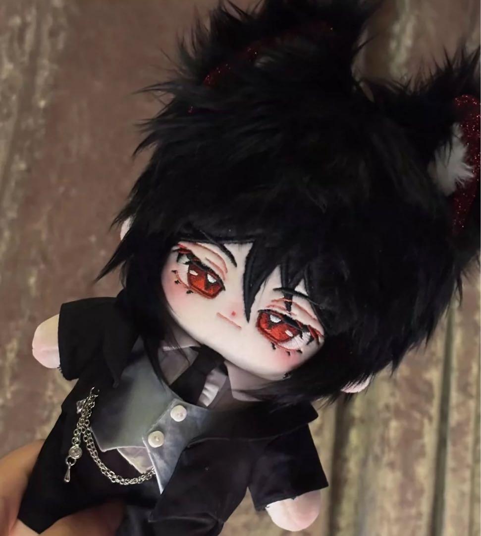 《黒髪赤目執事くん》大人気な激レア可愛い着せ替えぬいぐるみ《20cm》