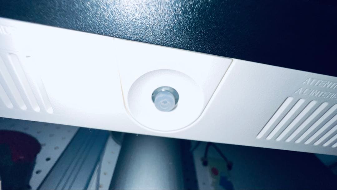 ［引き取り限定】京都南部　4K LG 32UN550W 32インチモニターPS5