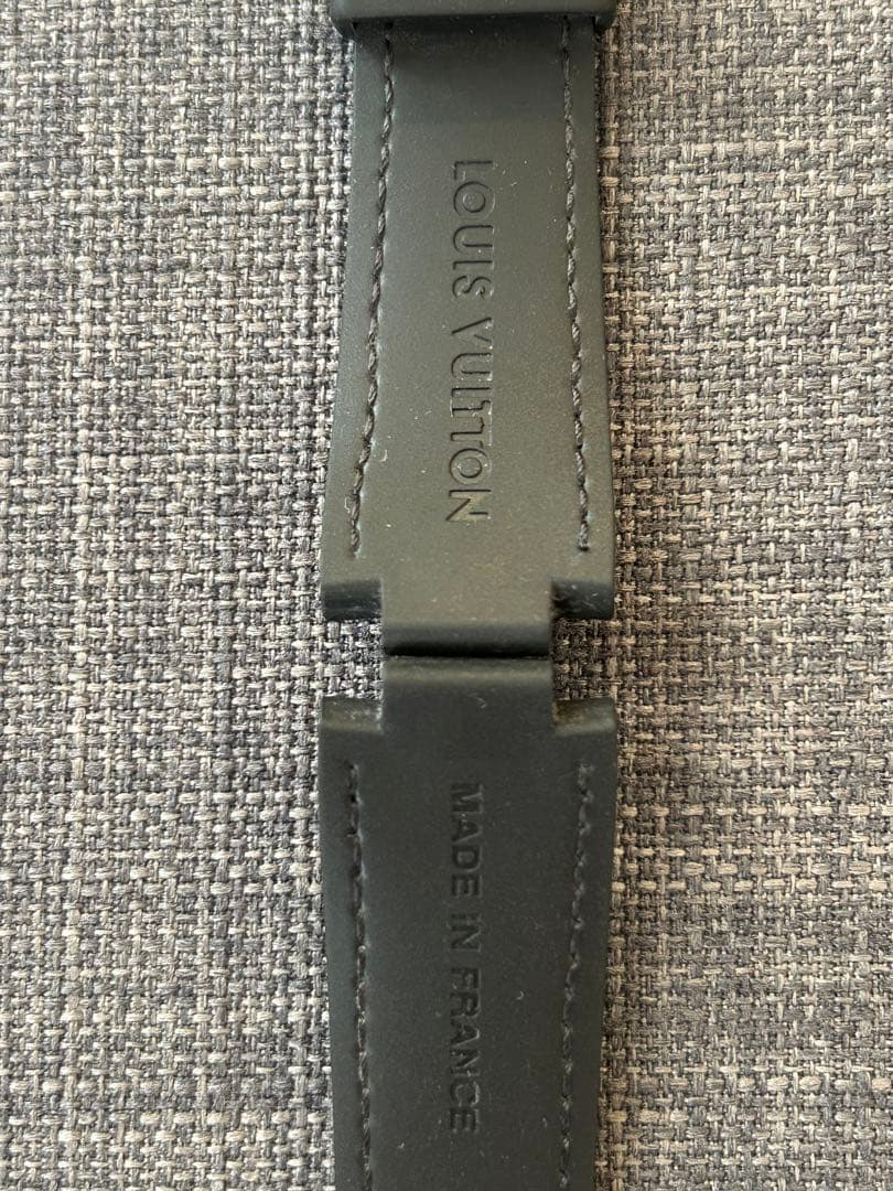 LOUIS VUITTON ブラック ラバーベルト