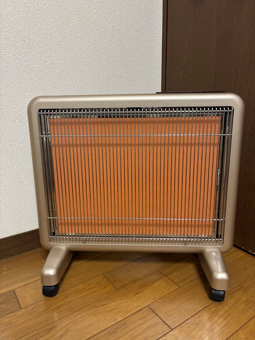 サンルミエ エクセラ　750 電気ヒーター