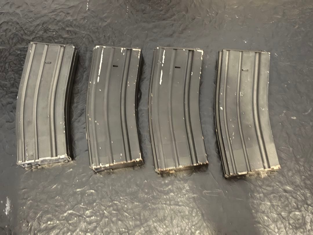 東京マルイM4、カスタム　マガジンおつけします！