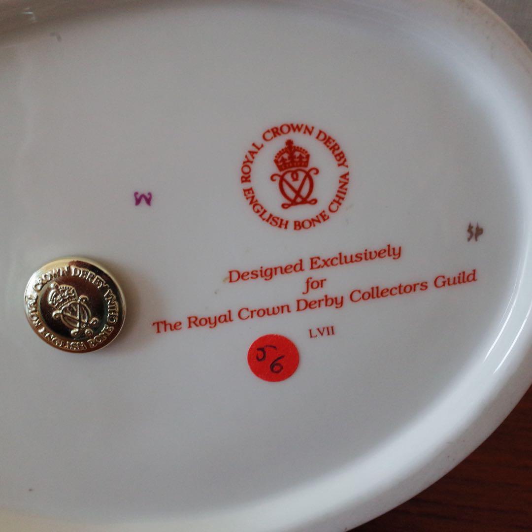 ロイヤルクラウンダービー／限定品フィギュリン／バンビ／鹿の置物／英国アンティーク