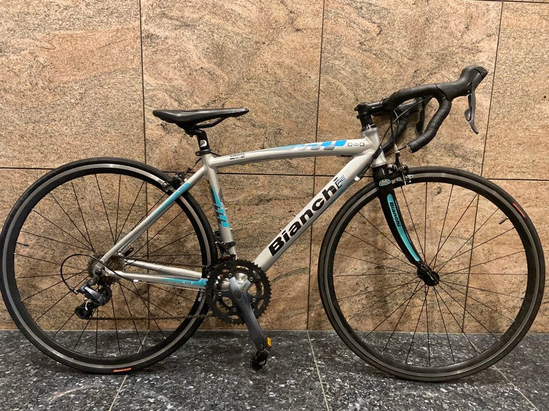 美品Bianchi Via nirone 7ロードバイク ビアンキ　ビアニローネ