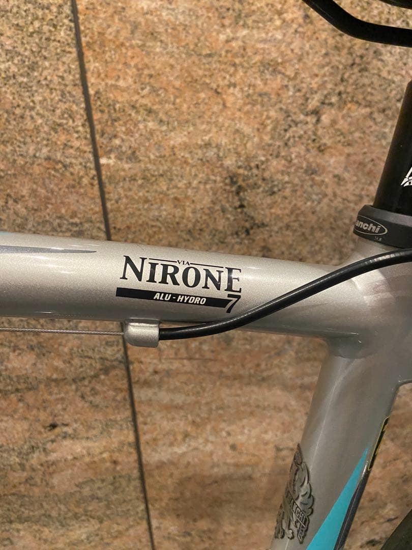 美品Bianchi Via nirone 7ロードバイク ビアンキ　ビアニローネ