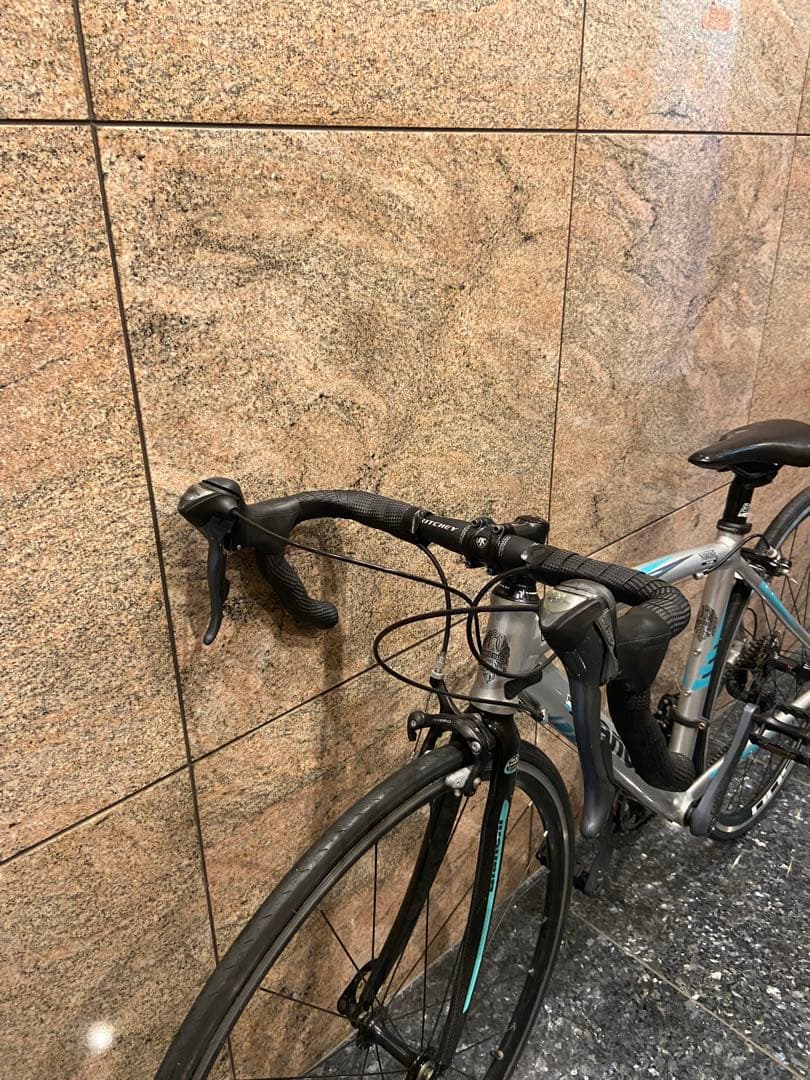 美品Bianchi Via nirone 7ロードバイク ビアンキ　ビアニローネ