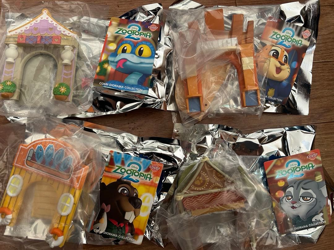 ズートピア ゲイリー パウバート　クロウハウザー　ニブルズ cosb フィギュア